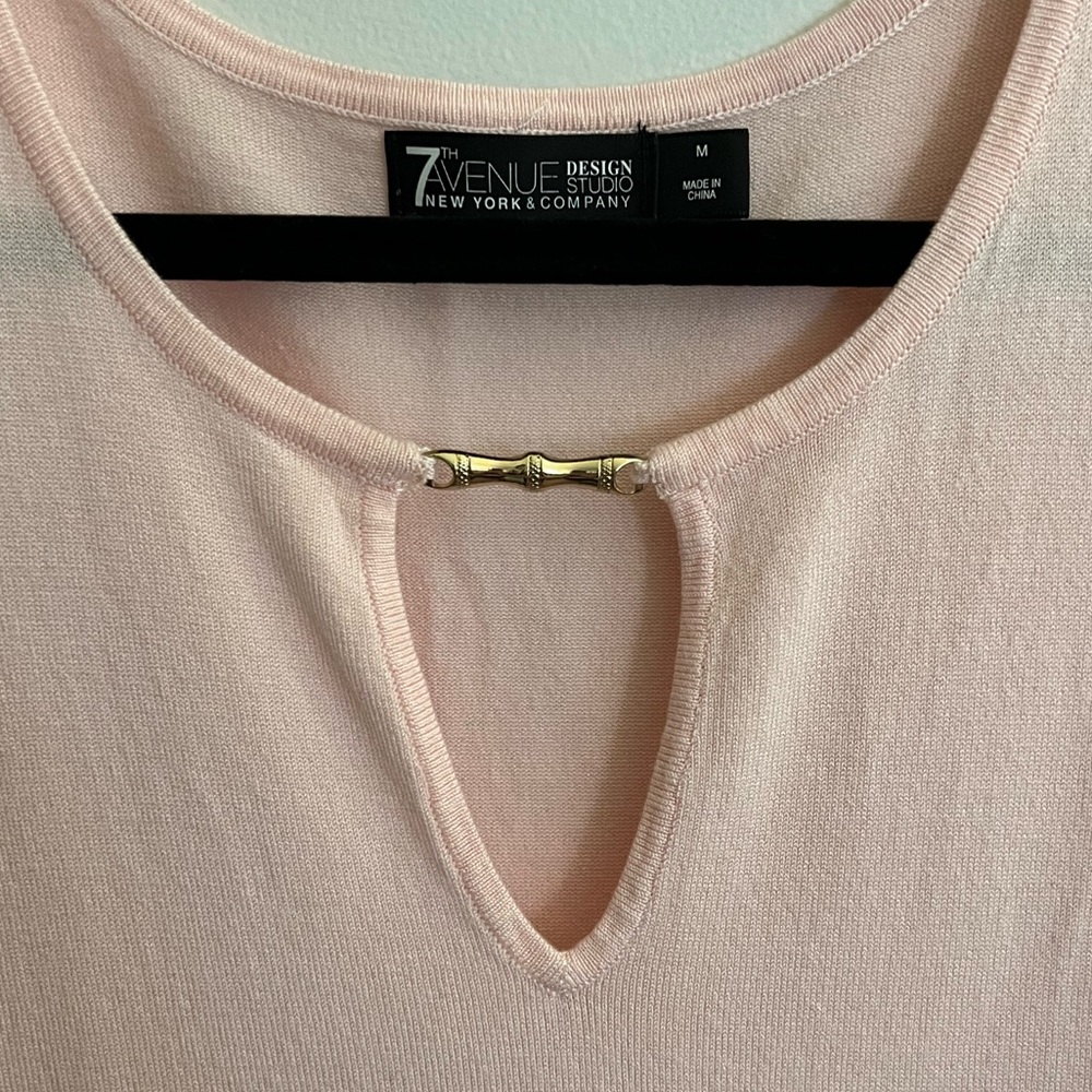7th Avenue Design Studio by New York & Company Pink Peplum Sweater Size M - Picture 2 of 5